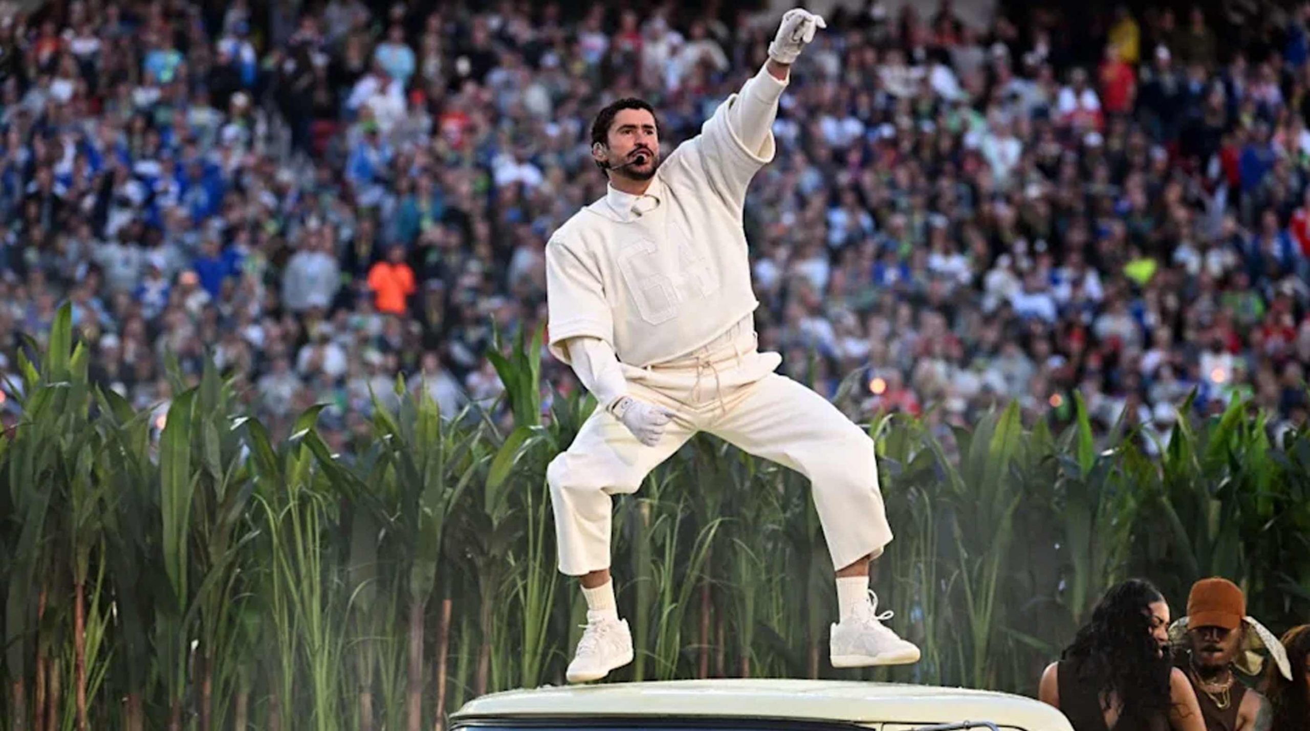 Bad Bunny Grammy Yılın Albümü İspanyolca proje ve Super Bowl rekoru